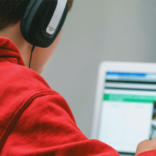 Kuntoutus-Tuula_Lapsen-ja-nuoren-kouluhaasteiden-tuki_1